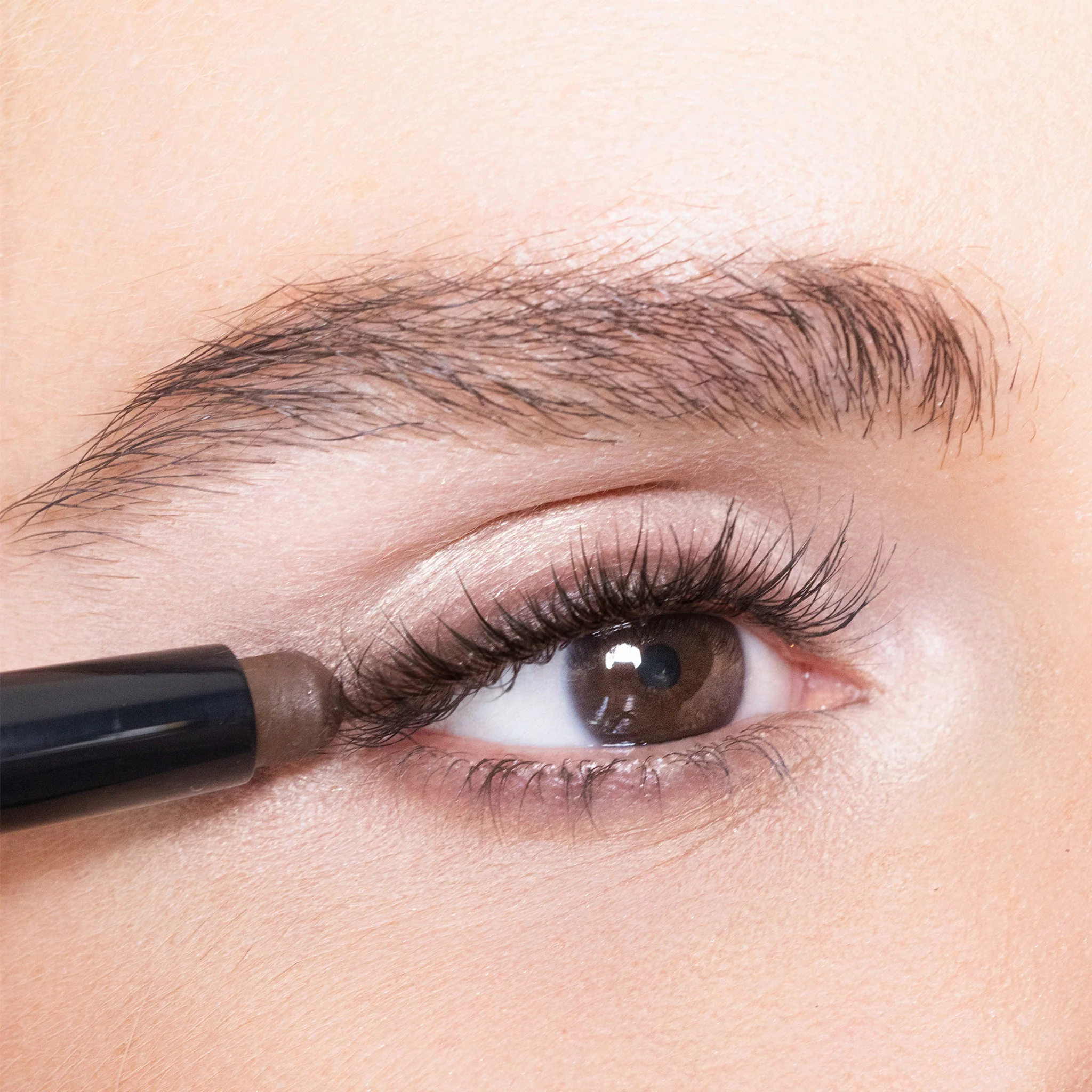 24 Hour Eye Shadow & Liner - Image 12
