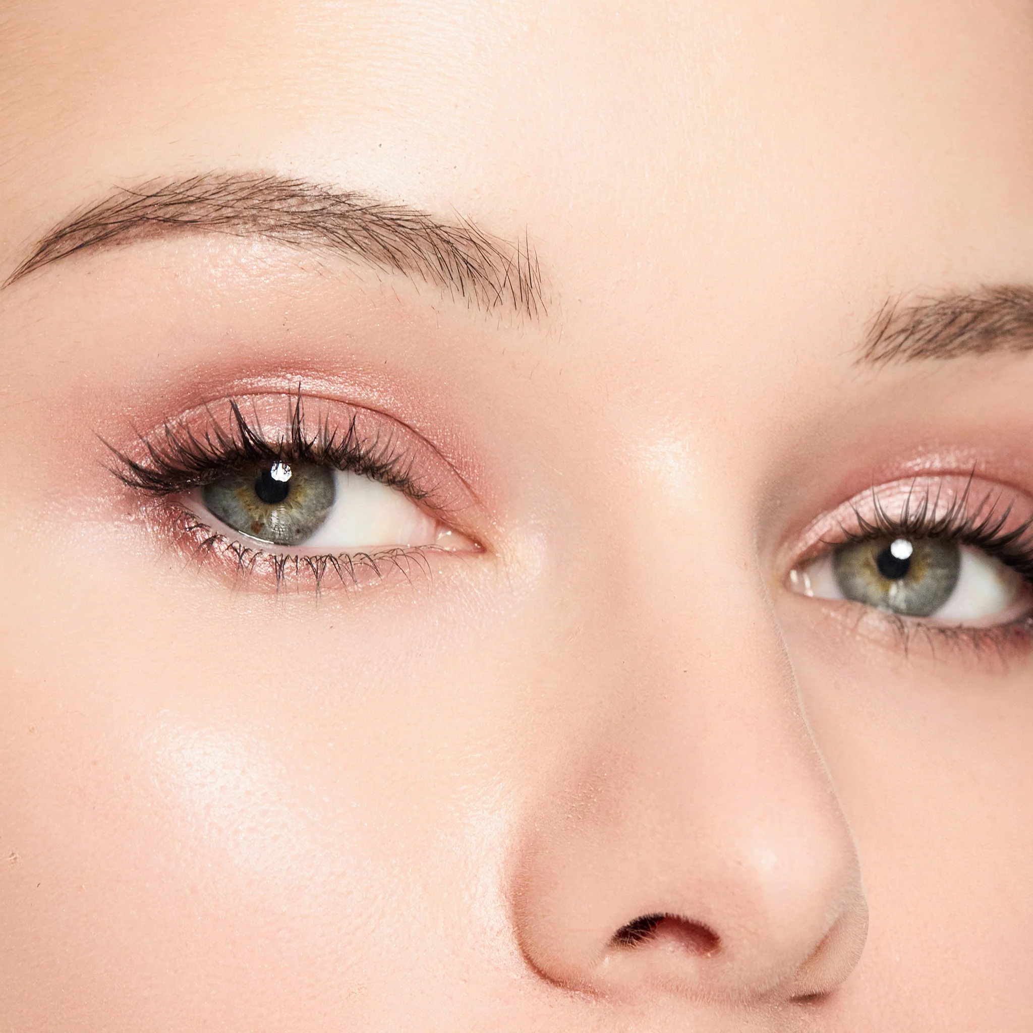 24 Hour Eye Shadow & Liner - Image 18