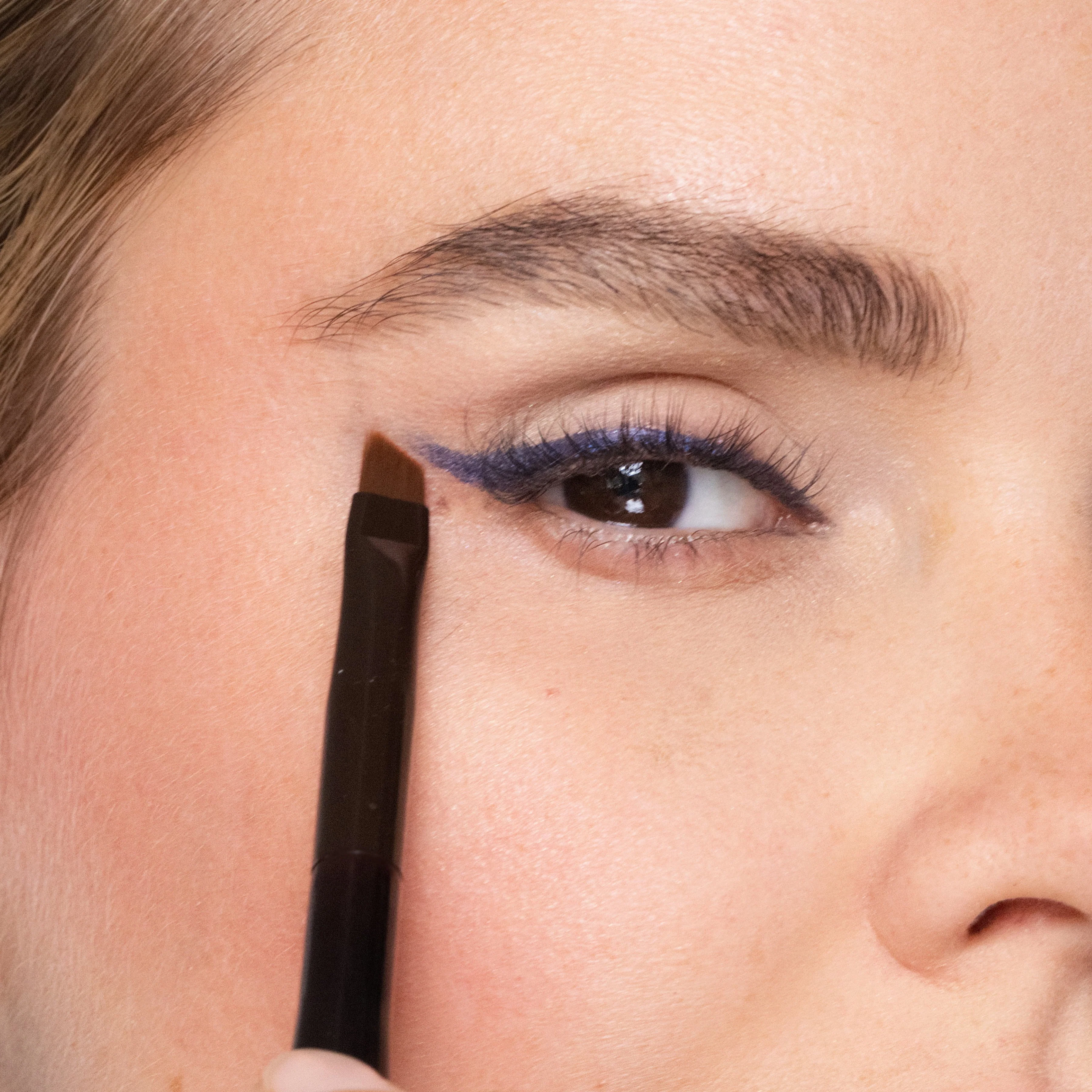 Brush 50 Eyeliner - Image 3