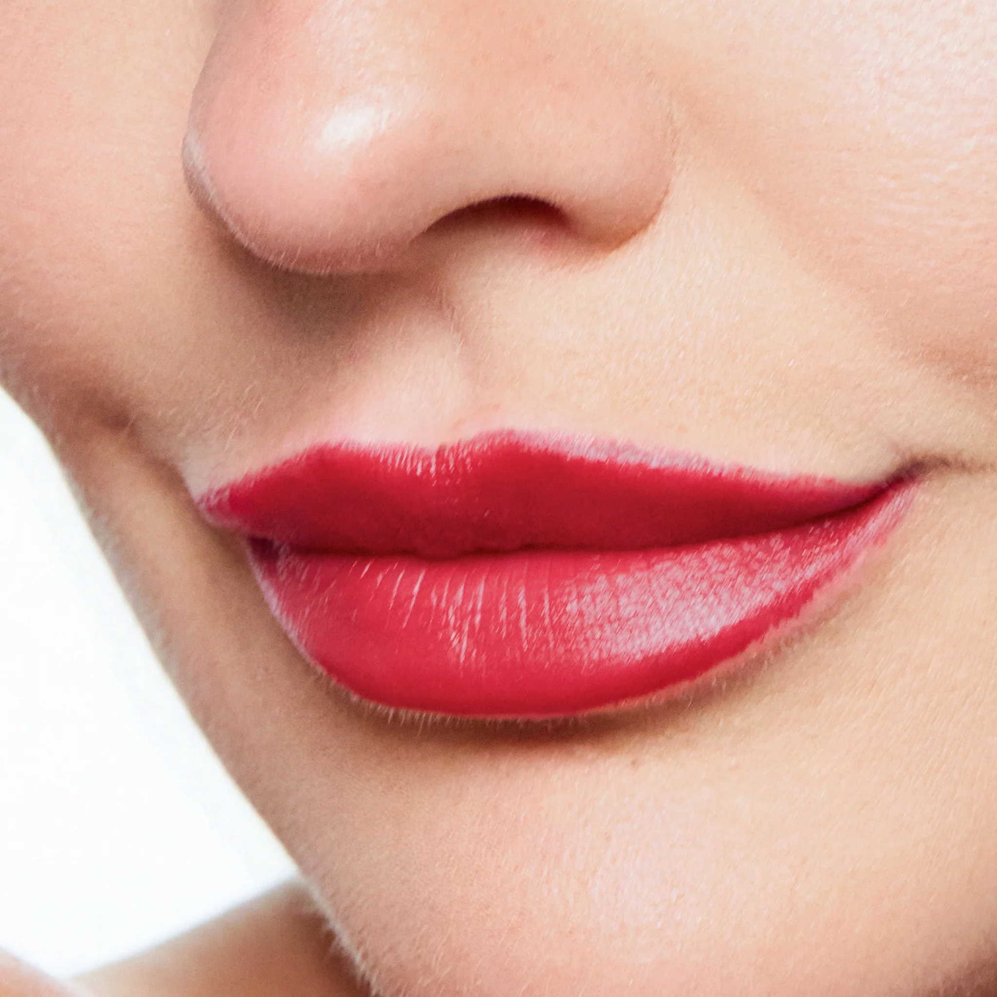Dramatic Lip Color - Image 17