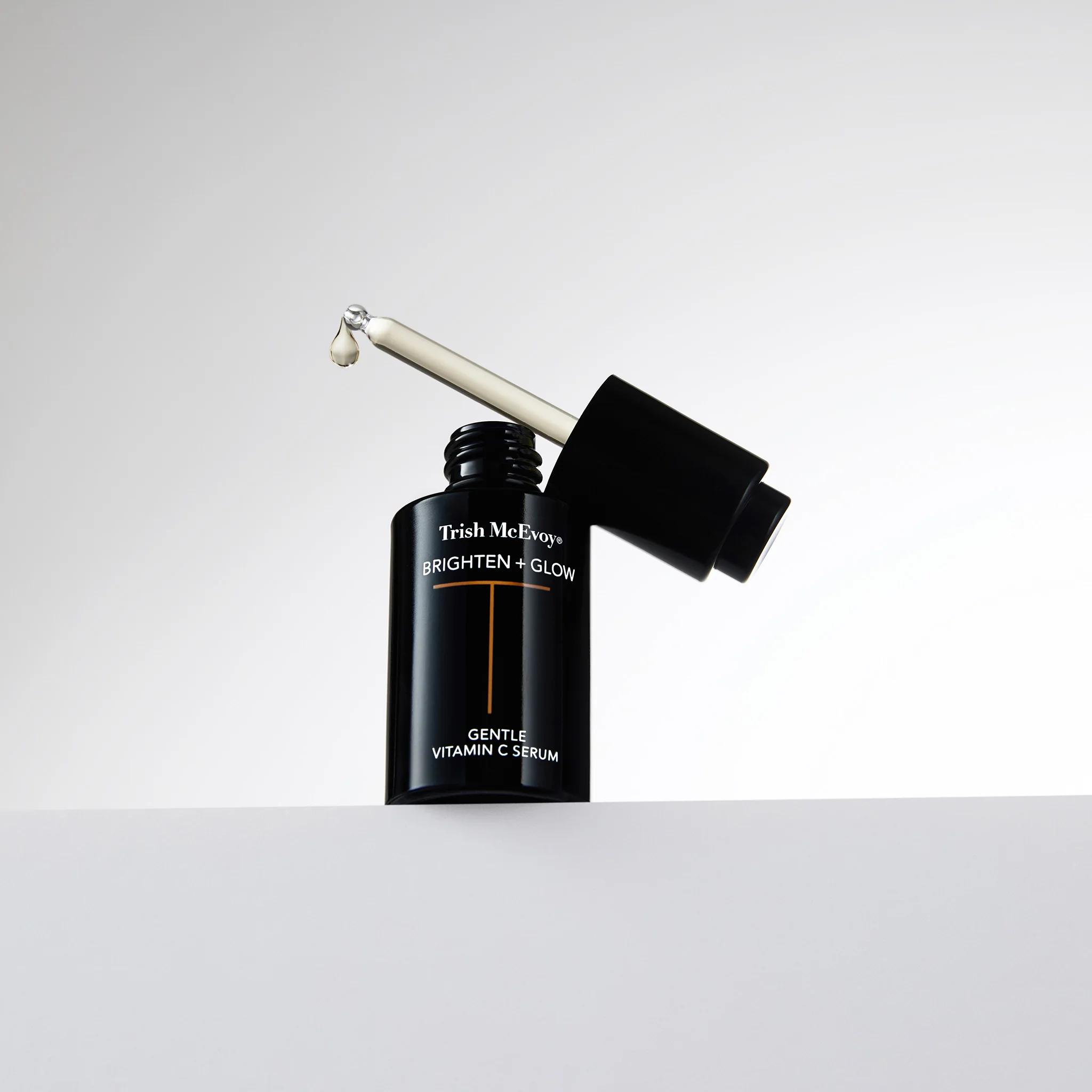 Brighten and Glow Gentle Vitamin C Serum - Image 3
