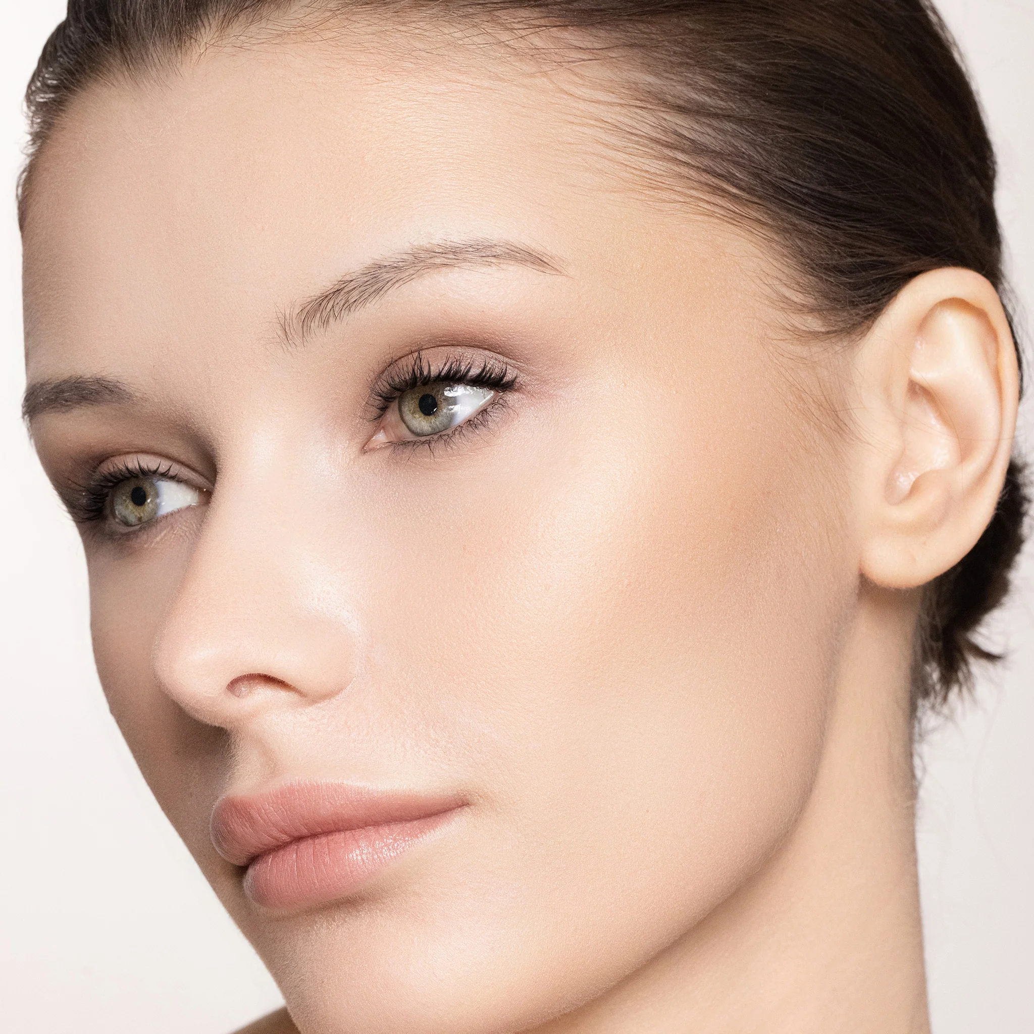 Trish McEvoy Light & Lift® Bronze - Image 5